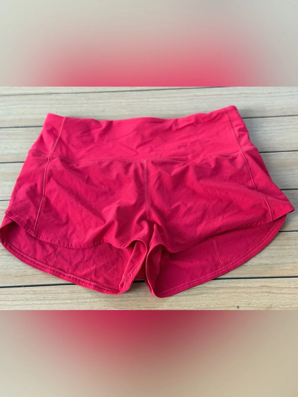 lululemon athletica Women's Speed Up Shorts 2.5 inseam. Size 8. Like new. Red.